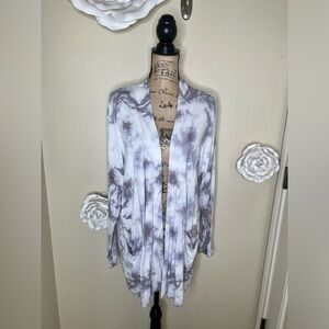 NTM Torrid Super Soft Knit White & Gray Tie Dye Open Front Cardigan Size 2